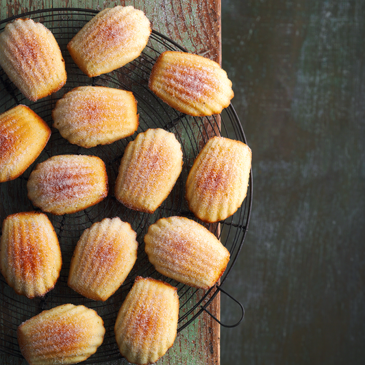 Coffret moules à madeleines et muffins